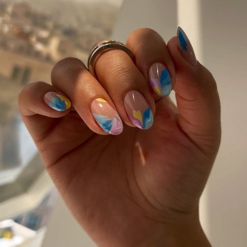 نمونه خدمات سالن زیبایی متيس