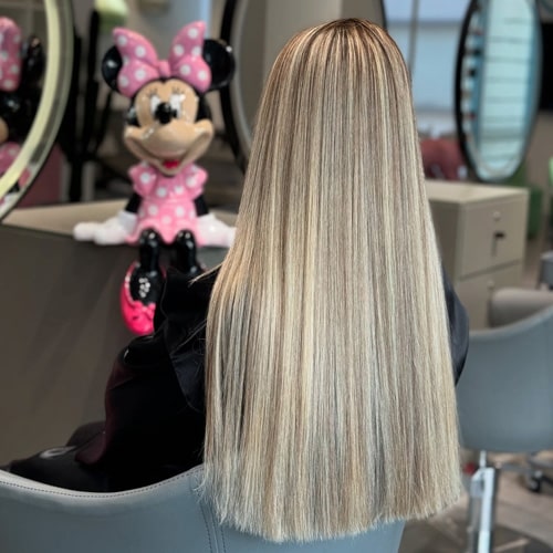 نمونه کار آرایشگاه نیلوفر ساقی