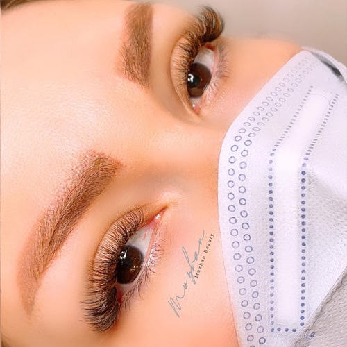نمونه کار کاشت مژه سالن موژان
