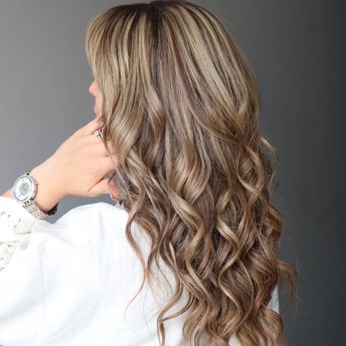 نمونه کار آرایشگاه لارا