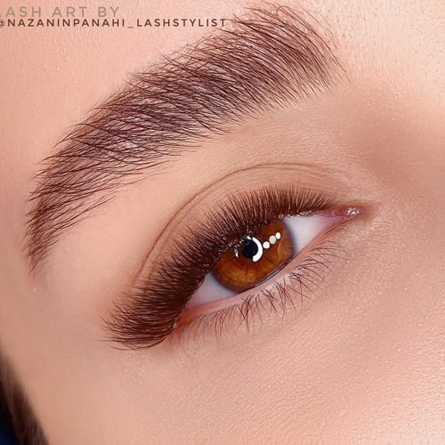 نمونه کار کاشت مژه سالن نازنین پناهی