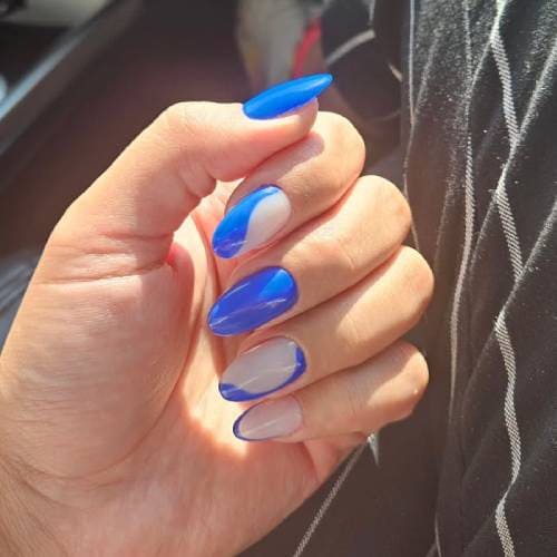 نمونه کار آرایشگاه نگارگر