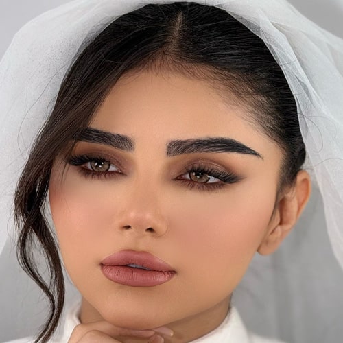 نمونه کار آرایشگاه گل رخ