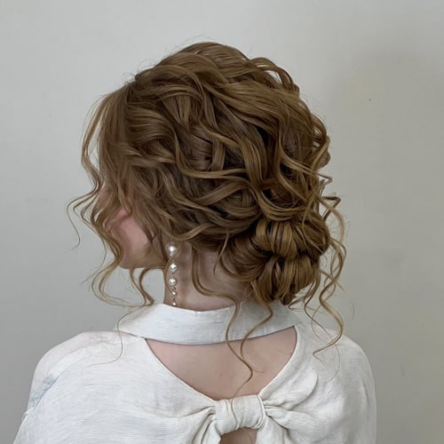نمونه کار آرایشگاه گلسرخ